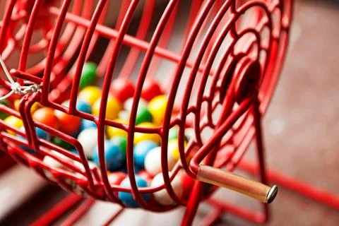 Red raffle game with different colored balls for bingo and lottery games Foto stock