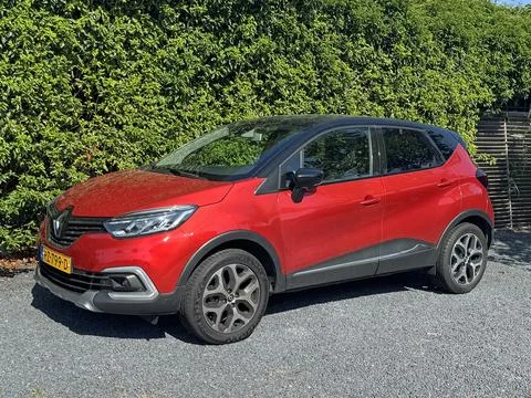 Red Renault Captur Stock Photos