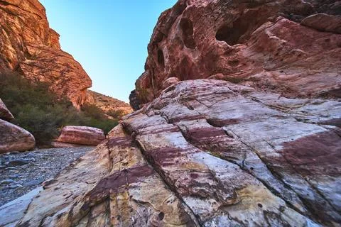 Red Rock Canyon Dramatic Sandstone Formations and Blue Sky Nevada Desert La.. Stock Photos