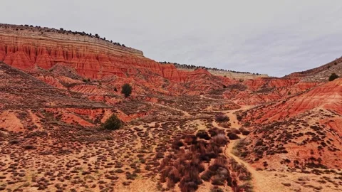 Red rock formations and dry landscape in Spain's countryside Stock-Footage 333113272