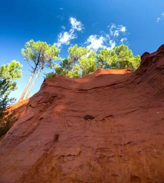 Red rocs of jaune in Roussilon Foto stock