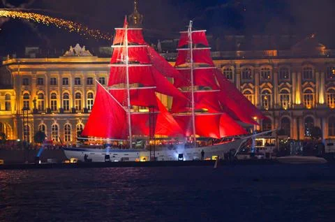 Red Sails Tall Ship Stockfoto's