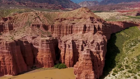Red sandstone cliffs in desert canyon, Salta, Argentina Stock Footage 332284073