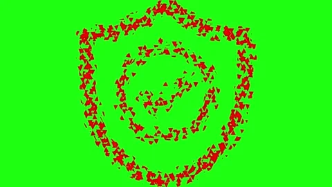 Red security shield icon shattering on green screen background in dynamic e.. Vidéo 343551522
