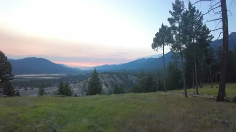 Red sky sun sunset due to wildfire smoke over British Columbia 스톡 동영상 160699371