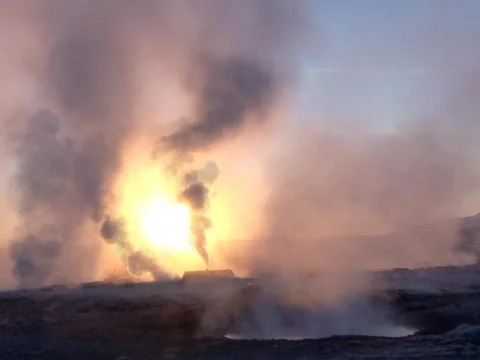 Red Steam Video stock 490379