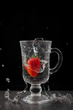 Red strawberries fall Фото