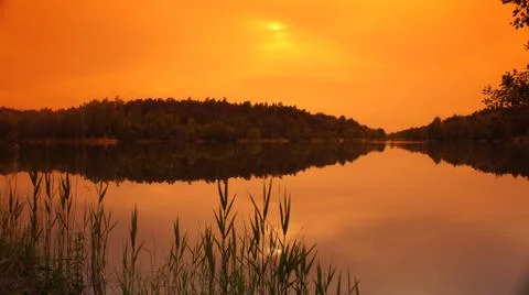 Red Sun with Cloud Fotos de archivo