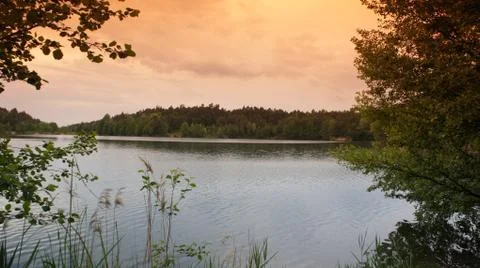 Red Sun with Cloud Fotos Stock