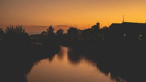 Red sunset over the river Stock-Fotos
