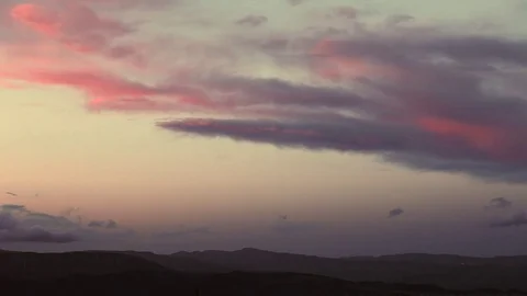 Red sunset, red clouds moving, Video stock 82904425