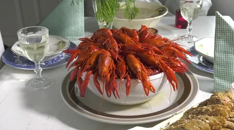 Red swamp crayfish, table setting 4K dolly Stock-Footage 67590550