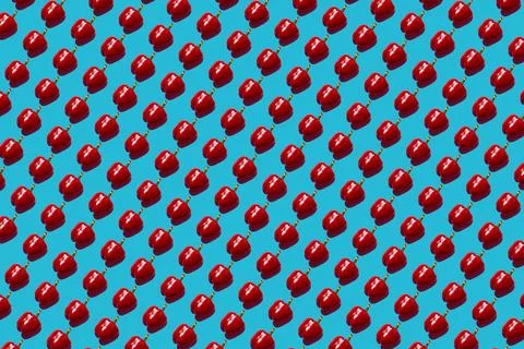 Red sweet pepper pattern on blue background pop art design Foto stock