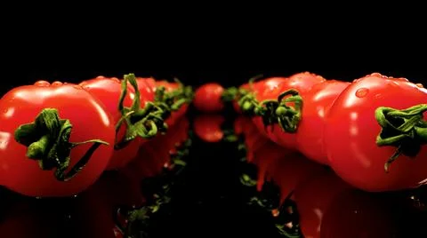 Red tomatoes on the table close-up shot Foto stock