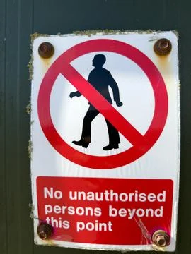 Red unauthorised persons prohibited notice detail 库存照片
