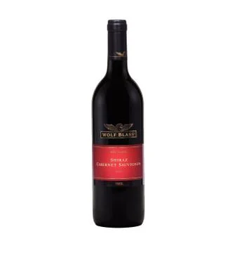 Red wine Wolf Blass Red Label Shiraz Cabernet Sauvignon 2007 库存照片