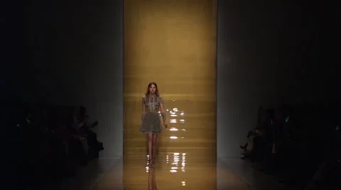 Reem Acra Show Fall 2015 Collection NYFW - Full Length Stock Footage 57132437