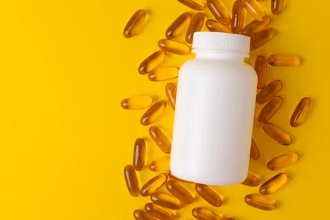 Refined Presentation Highlighting Nutritious Fish Oil Supplements Promoting Foto stock