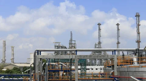Refinery factory 動画素材 37656183