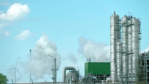 Refinery [medium shot] Stock Footage 131649825