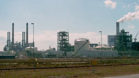 Refinery [wide] Stock Footage 131649791
