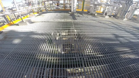 Refining plant , Camera till 動画素材 38951057