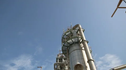 Refining tower with blue sky Stock-Footage 52911774