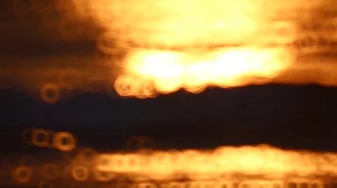Reflected highlights on the morning ocean 库存影片 54313887