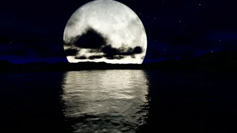 Reflection of big beatiful moon on the sea Video stock 69832985