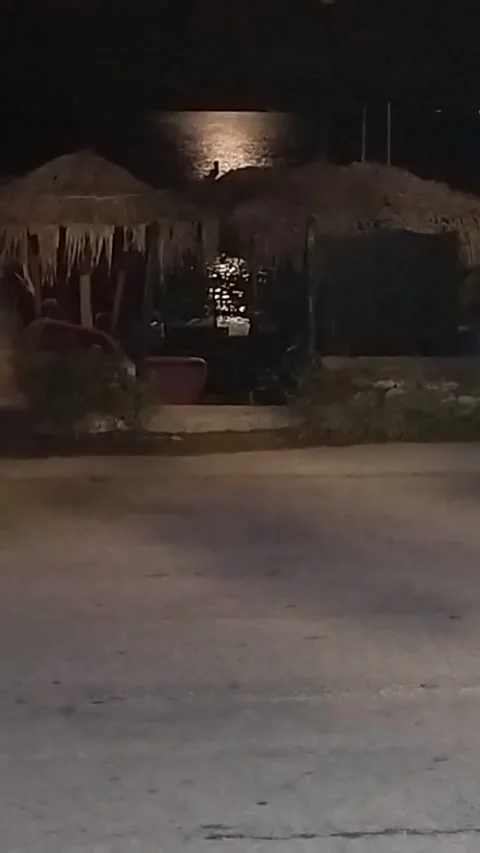 Reflection of the Full Moon in the Sea on Corfu Island, Greece Vídeos de archivo 303505491