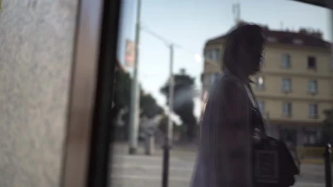 Reflection of girl in glass 動画素材 123740262