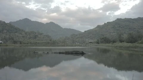 Reflection a mountain and cloud Stock Footage 132315765