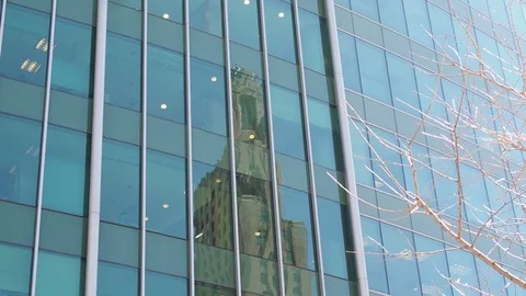 Reflection of Old in New 動画素材 105173475