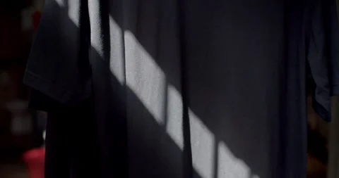 Reflection of the sunlight in the evening.The evening sun shines through. Stock Footage 251292677