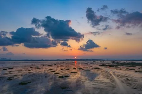 Reflection of sunset in the large lagoon Talay Noi Stock-Fotos