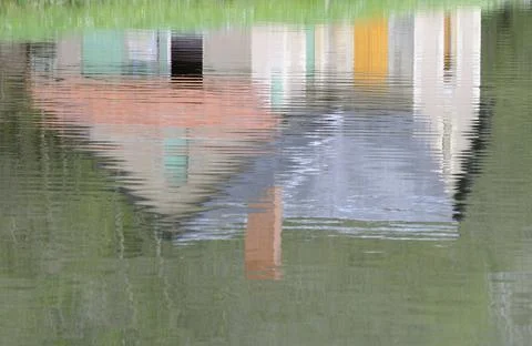 Reflections, Ecluse 6 Planche de Belin, Le Canal, La Collancelle, Nievre, Burgun Stock Photos