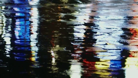 Reflections in the rain. 80s style slow motion. 動画素材 83309529