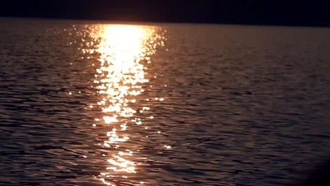 Reflections of the sun on a motorboat 4 Video stock 102779593