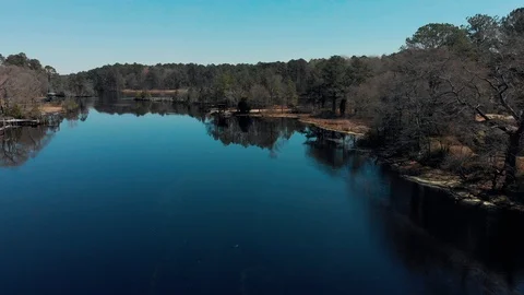 Reflective water in 4k Stock Footage 88177205