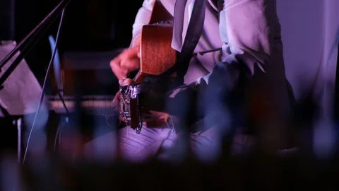 Refocus to a DJ console Stock-Footage 111291272