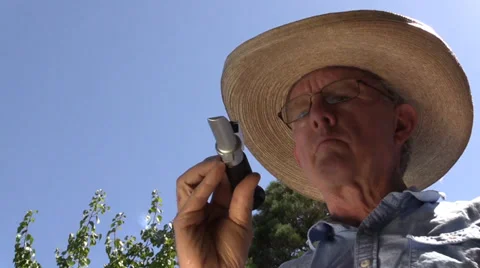 Refractometer, Brix testing Stock Footage 39298055