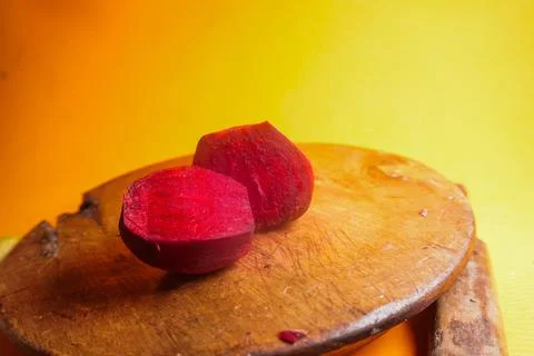 Refreshing beetroot and lemon juice, rich in vitamins, detoxifying properties Foto stock
