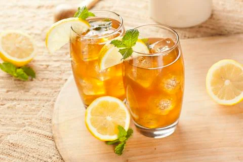 Refreshing iced tea with lemon Stock Photos