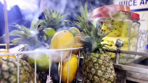 Refreshing Juice Shop During Summer Serving Fresh Fruit Drinks 스톡 동영상 335378843