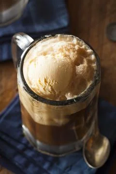 Refreshing Root Beer Float with Vanilla Ice Cream Stock Photos