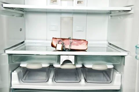 Refrigerator Фото