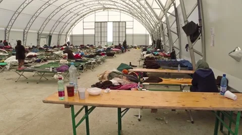 Refugee camp inside, stock video Vidéo 54967735