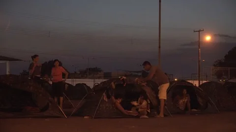 Refugiados 05 Stock Footage 126363890