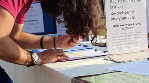 Registering young voters Видео 54914012