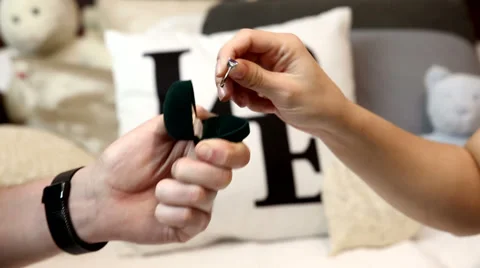 Rejected engagement.Throw away the ring.FULL HD 스톡 동영상 40608829